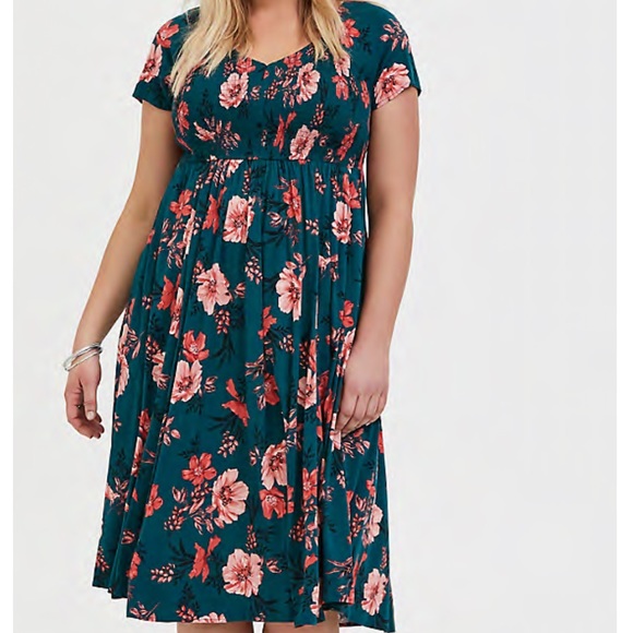 torrid Dresses & Skirts - Teal Torrid Floral Dress 🌺